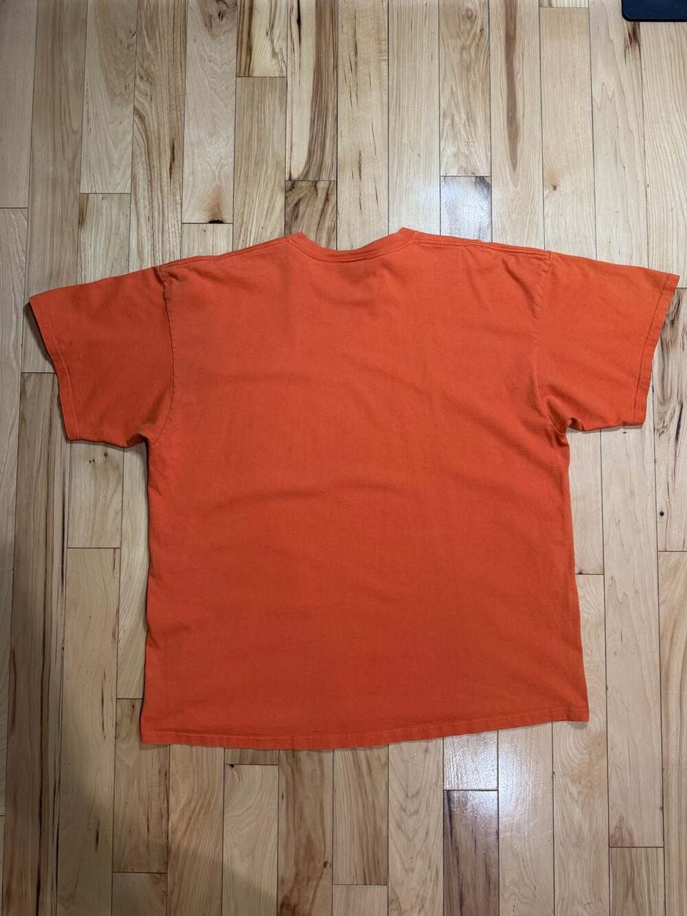Vintage 90s Orange Nike White Tag Embroidered Swoosh Tee - Picture 4 of 8